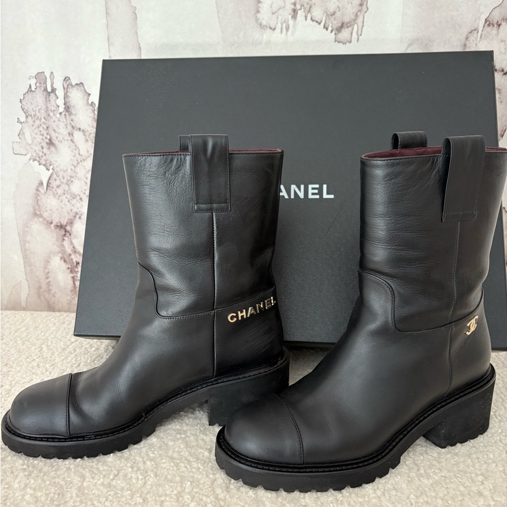 CHANEL Black Leather Ankle Boots